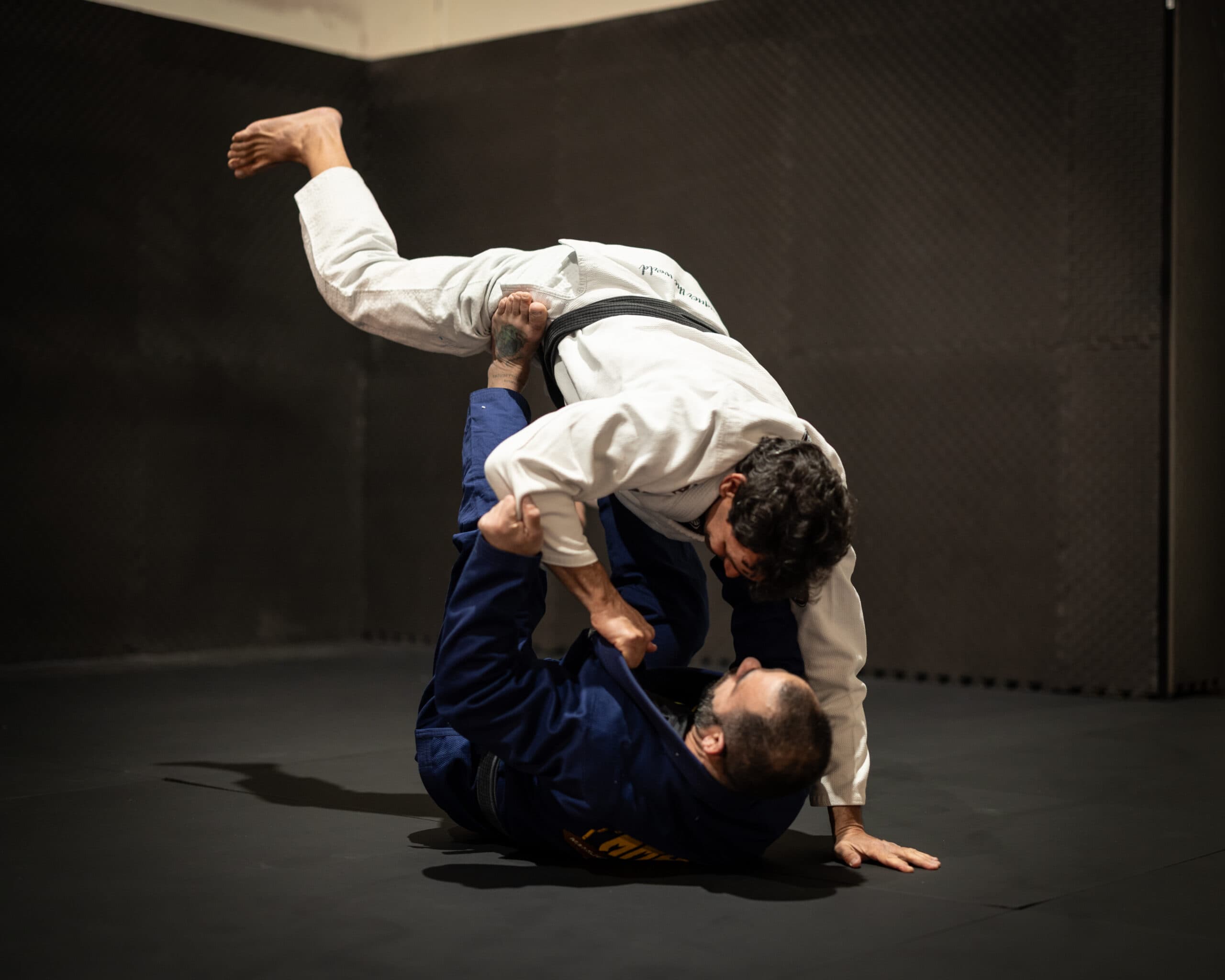10 Life-Changing Benefits of Brazilian Jiu-Jitsu for Beginners